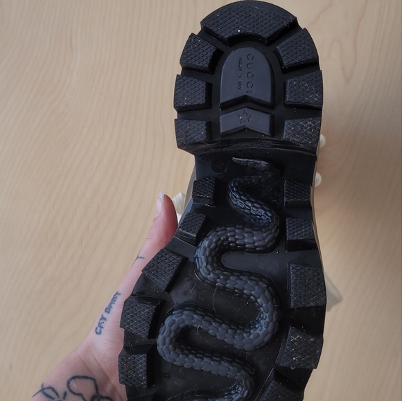 Gucci Black Leather Trip Heeled Fur Pearl Boots | size 36 | 6 US - Picture 4 of 6